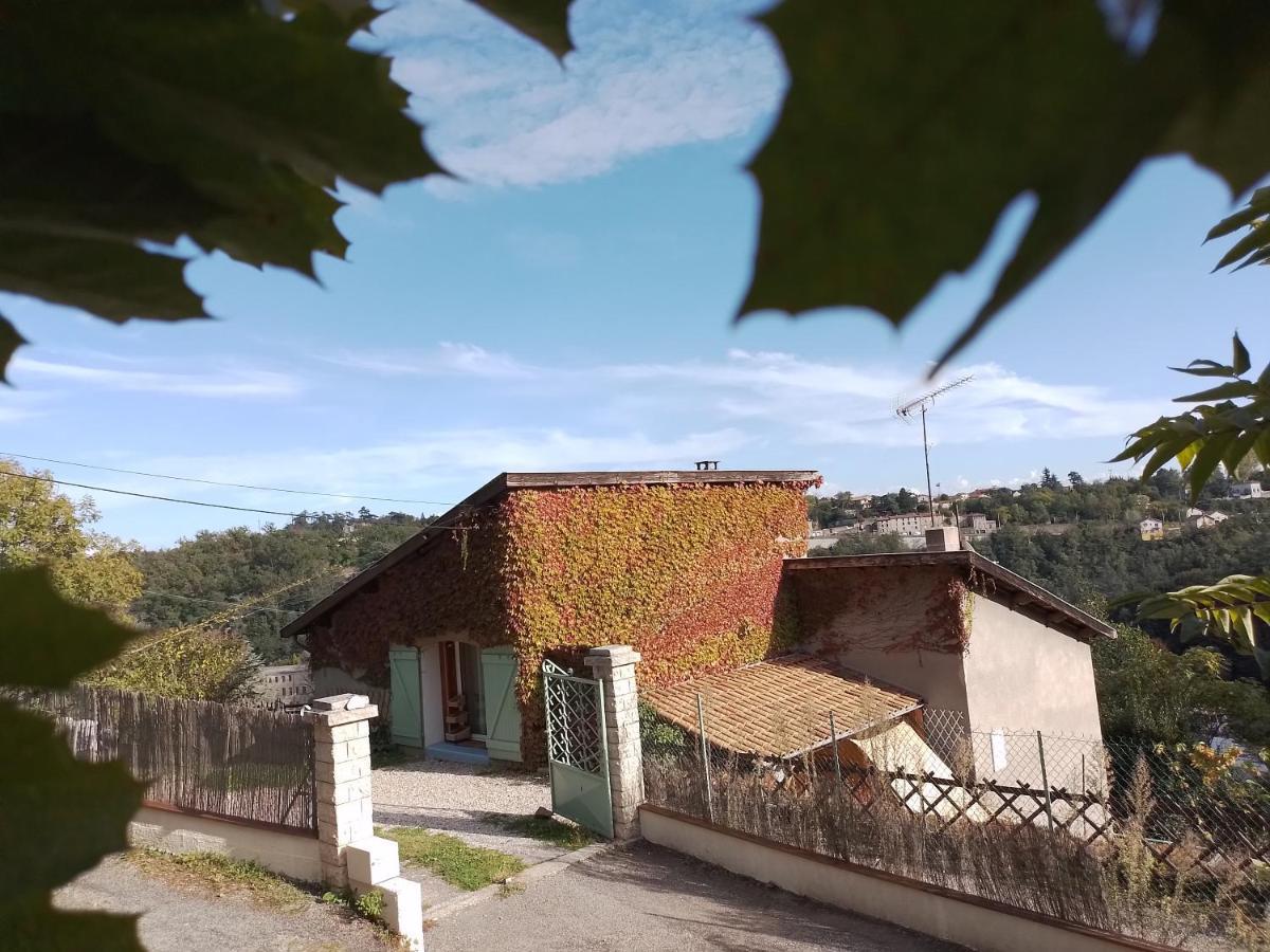 Le Chalet Du Parc Annonay Bagian luar foto